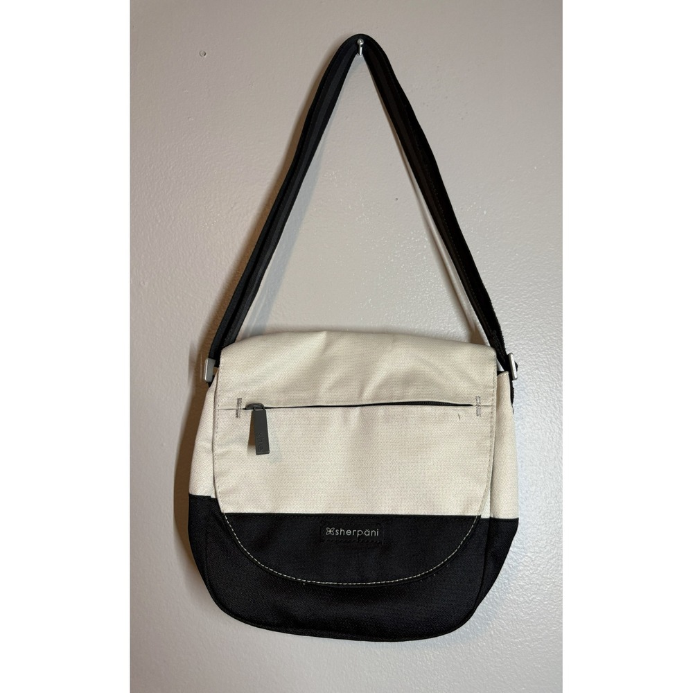 Sherpani Colorblock Canvas Flap Crossbody Bag - Cream & Black Messenger